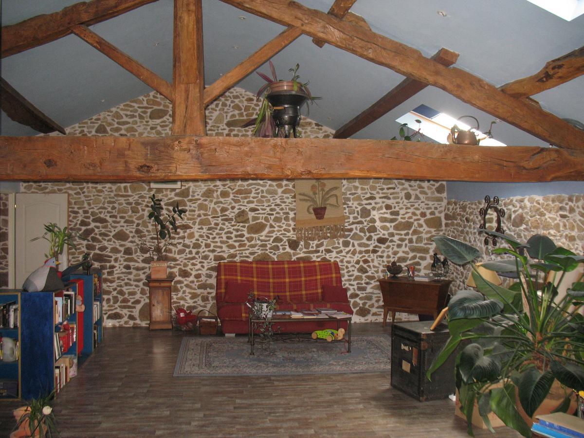 La Croix De Camargue Bed & Breakfast Oradour-sur-Glane Exterior photo